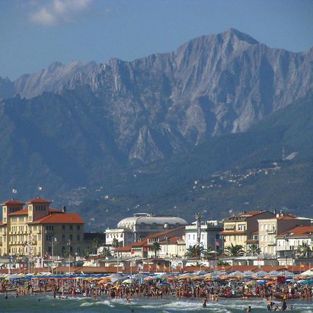I Levrieri Hotel Torre del Lago Puccini Exterior photo